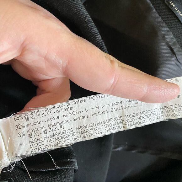 Zara 3/4 sleeve black asymmetrical front jacket size medium - Picture 7 of 16